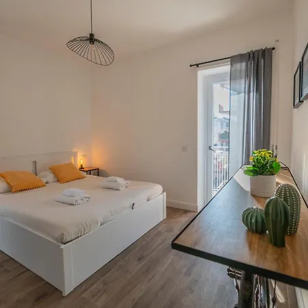Vintage Cipro Appartement