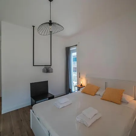 Vintage Cipro Appartement *